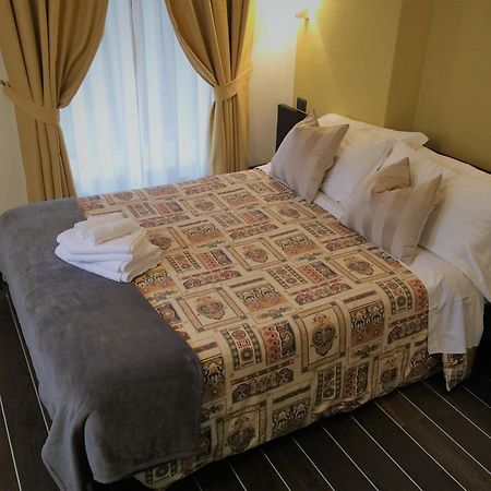 Hotel Nordend Gressoney-la-Trinité Rum bild