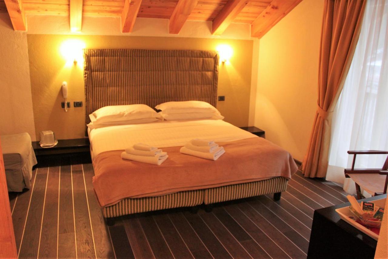 Hotel Nordend Gressoney-la-Trinité Exteriör bild